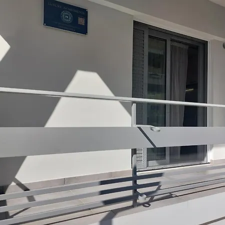 P&k Luxury 1 Kalamata